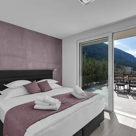 Oscar Prázdninový dům *