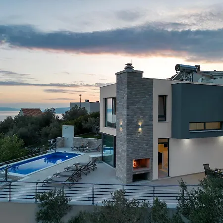 Oscar Dom wakacyjny Makarska