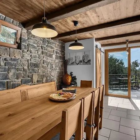 Oscar Prázdninový dům *