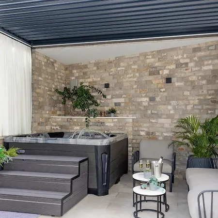 Oscar Prázdninový dům